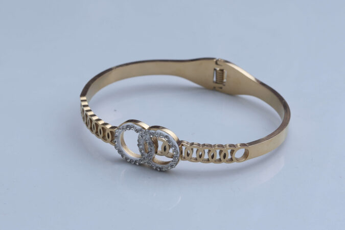 Gold-Tone Interlocking Rings and Chain Link Bangle